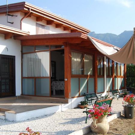 Madre Terra Villa Pimonte Exterior photo